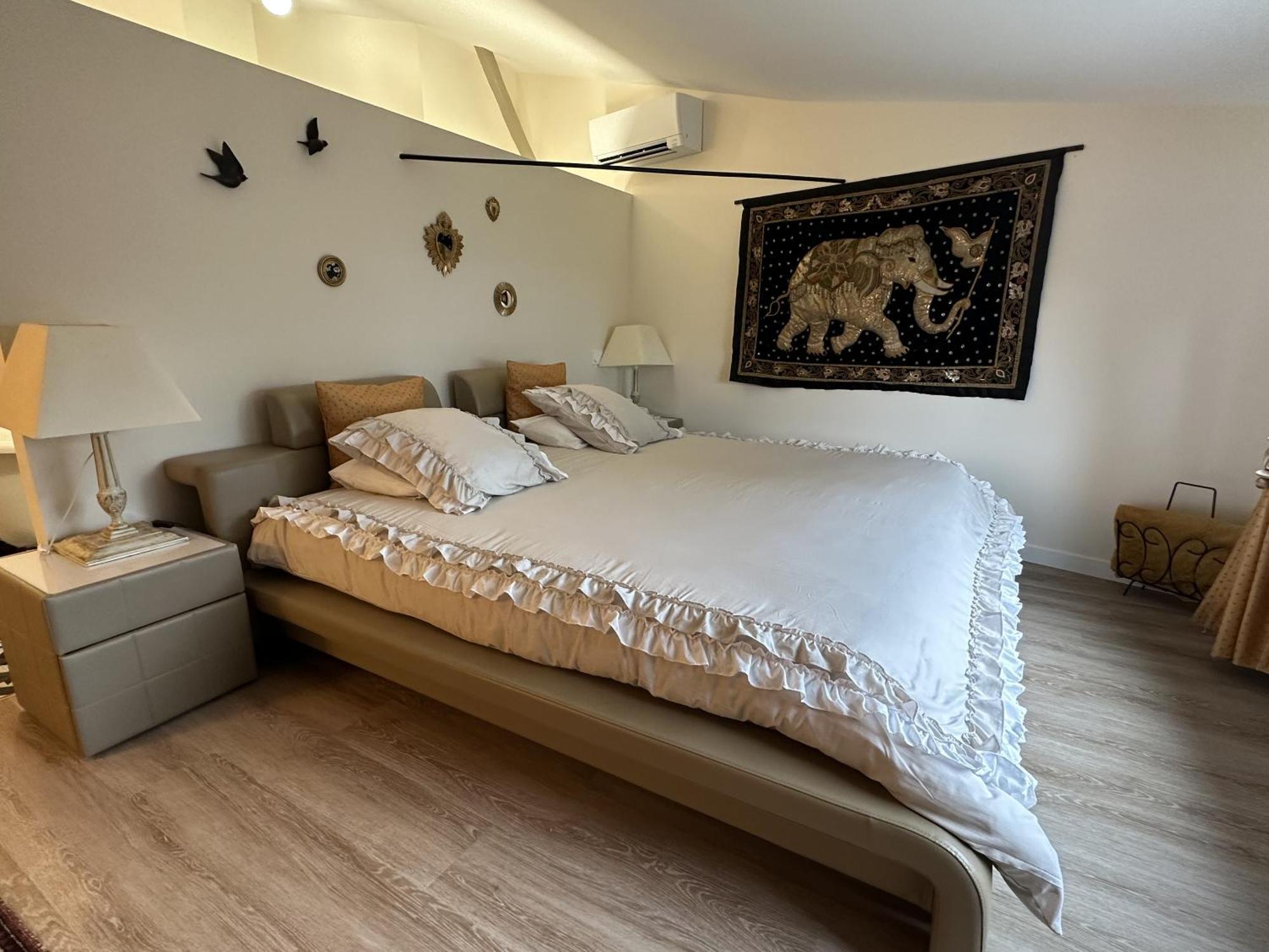 Maison Jeroboam Сент-Естеф Номер фото